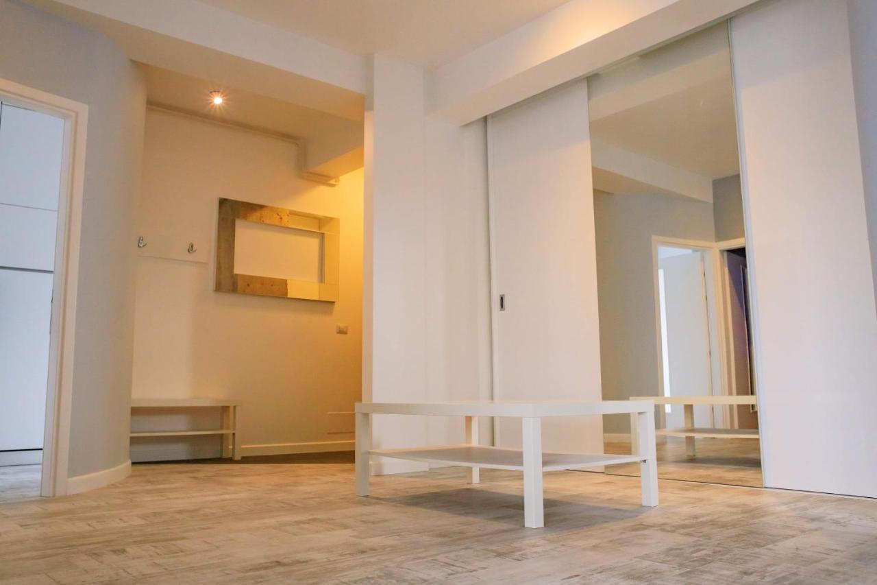 Apartament Central Bliss Suczawa Zewnętrze zdjęcie