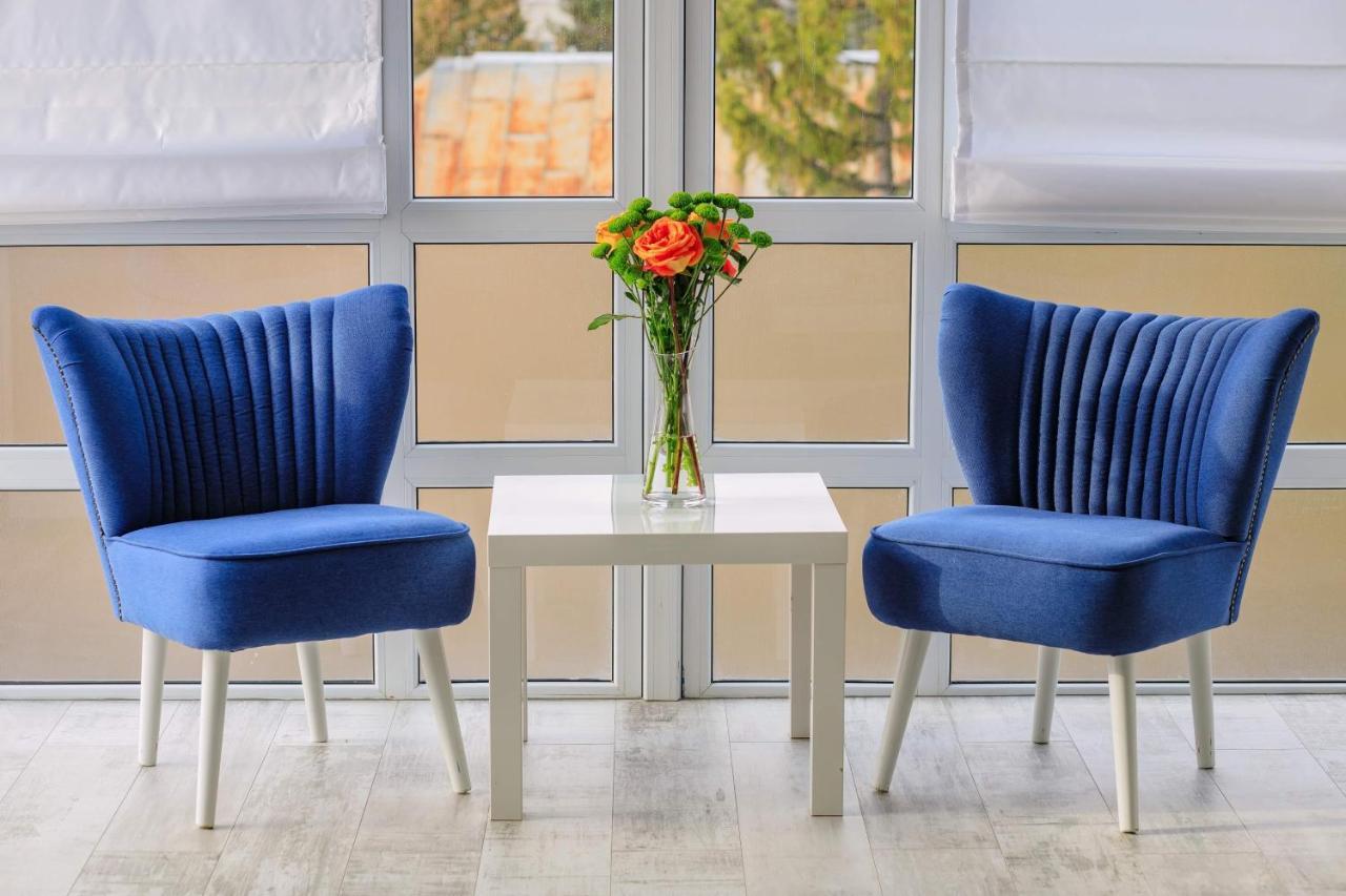 Apartament Central Bliss Suczawa Zewnętrze zdjęcie